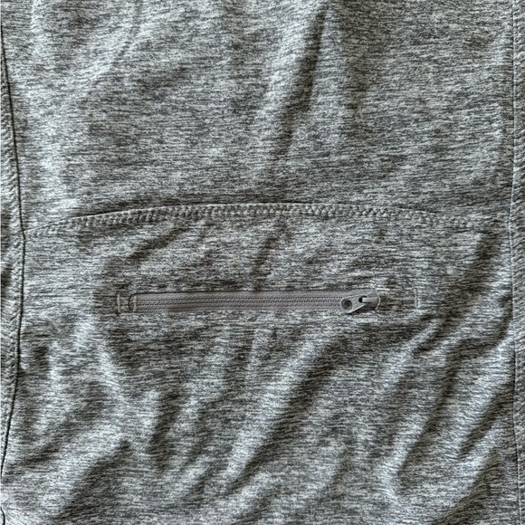 Athleta Pacifica Ruched Top. Size Large Tall. - Picture 4 of 6